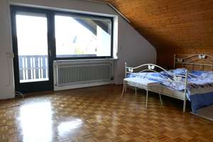 Großzügig geschnittene DHH in sonniger Hanglange – Die vollständige Adresse der Immobilie erhältst du vom Anbieter., 93152 Nittendorf – Vorschaubild 9