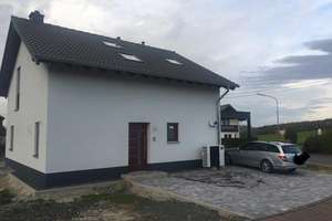 Einfamilienhaus 4-Zimmer  mit Einbauküche in Ewighausen