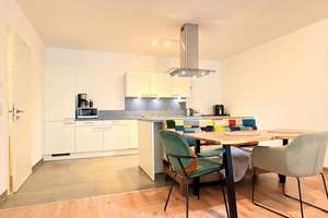 Großzügige 2-Zimmer-Wohnung mit 103 m² in Bergedorf, Wentzel Dr.