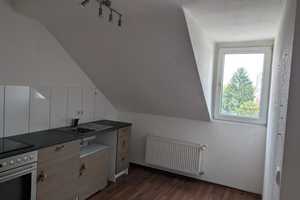 Ruhige 2-Zimmer-Dachgeschosswohnung in zentraler Lage von Krefeld – Krefeld – Vorschaubild 7