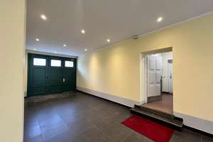 Bestl.Schwabing/Nähe Nordbad/Top2Zi.Whg.ca.45 qm,EBK,Holzboden,Balkon zum grünen Innenhof; – Hohenzollernstraße 156, 80797 Neuschwabing, München – Vorschaubild 2