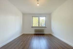 Zentrale Lage trifft Wohnkomfort: Bezugsfreie & Großzügige 2-Zimmerwohnung mit Balkon & Einbauküche! – Die vollständige Adresse der Immobilie erhältst du vom Anbieter., 40211 Stadtmitte, Düsseldorf – Vorschaubild 12