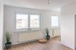 Kleine 1-Raum-Wohnung nahe Hauptbahnhof – Georgstr. 26, 9111 Zentrum, Chemnitz – Vorschaubild 1