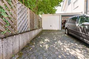 Traumhafte Doppelhaushälfte mit uneinsehbarem Garten, Kamin & Sauna – Die vollständige Adresse der Immobilie erhältst du vom Anbieter., 85579 Neubiberg – Vorschaubild 17