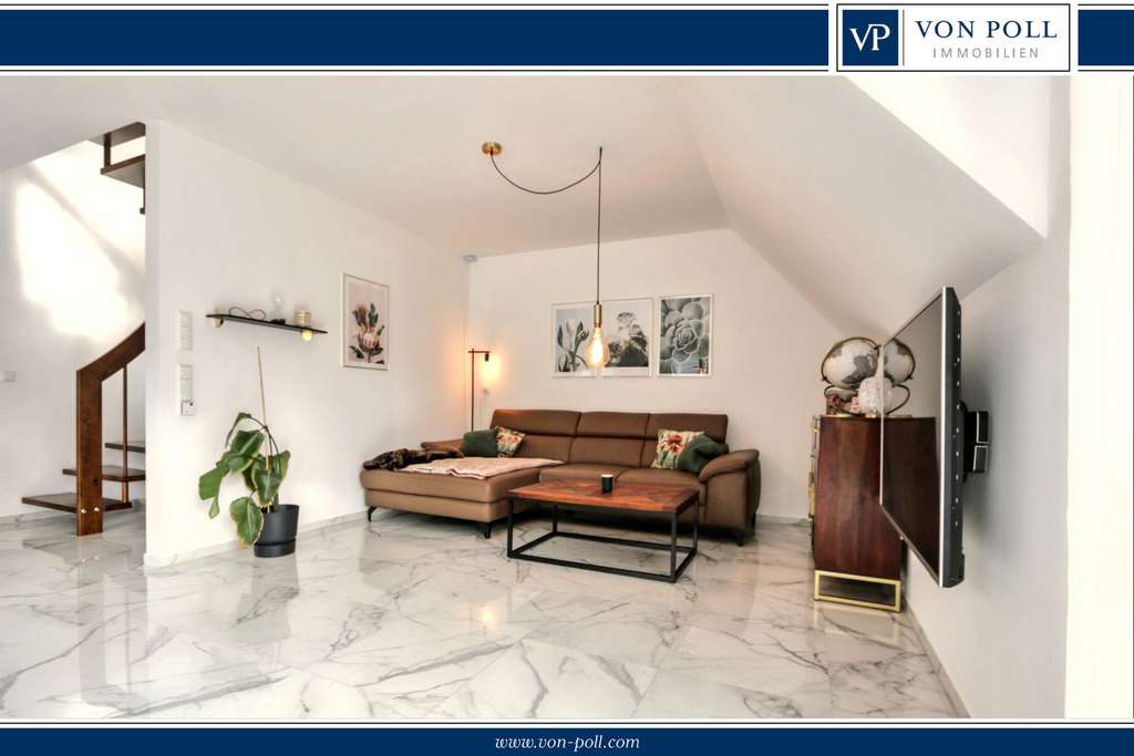 Stilvolle Maisonettewohnung mit Balkon, hochwertiger Einbauküche und gehobener Ausstattung