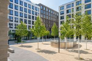 Hochwertige 3-Zimmer-Neubauwohnung in Berlin-Mitte mit Balkon, Fitness, Pool und Stellplatz – Aron-Bernstein-Platz 6, 10117 Mitte (Ortsteil), Berlin – Vorschaubild 9