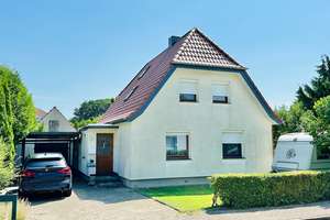 Gepflegtes Einfamilienhaus mit schönem Garten in attraktiver Lage * auch als Anlageobjekt geeignet – Die vollständige Adresse der Immobilie erhältst du vom Anbieter., 26931 Elsfleth – Vorschaubild 2