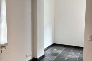 Rarität in Bonn - außergewöhnliche Wohnung in einer liebevoll sanierten Hofanlage in Lengsdorf – Die vollständige Adresse der Immobilie erhältst du vom Anbieter., 53127 Lengsdorf, Bonn – Vorschaubild 4