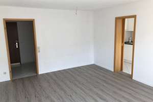 2-Zimmer-Wohnung im Wohngebiet Reutlingen-Ringelbach – Die vollständige Adresse der Immobilie erhältst du vom Anbieter., 72762 Reutlingen-Mitte, Reutlingen – Vorschaubild 2