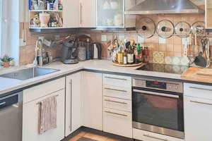 Reihenmittelhaus mit 2 Tiefgaragenplätzen und Studio im Dachgeschoss – Die vollständige Adresse der Immobilie erhältst du vom Anbieter., 82178 Puchheim – Vorschaubild 3