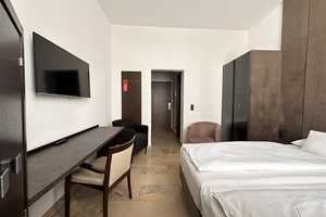 Property thumbnail 1