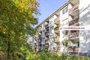 IMMOBERLIN.DE - Charmante 3-Zimmer-Wohnung mit Sonnenbalkon nahe Mexikoplatz – Die vollständige Adresse der Immobilie erhältst du vom Anbieter., 14129 Nikolassee, Berlin – Vorschaubild 6