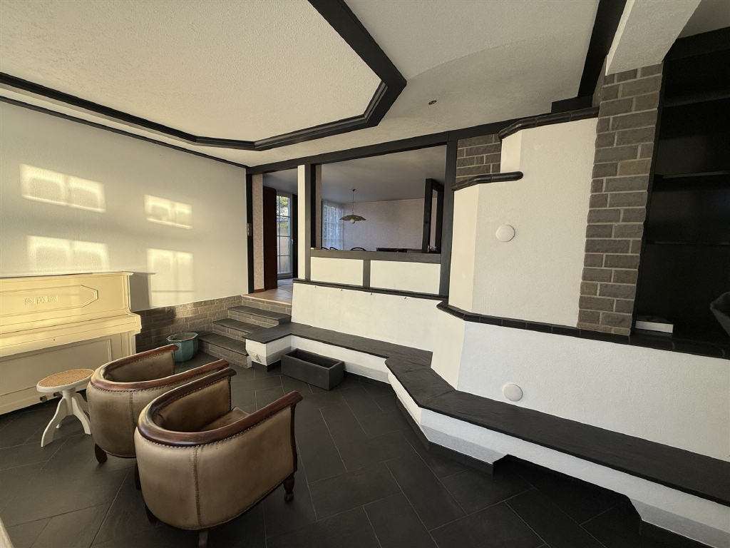 Immobilie in Engelskirchen - Großzügiges Wohnhaus mit Einliegerwohnung - Bild 1