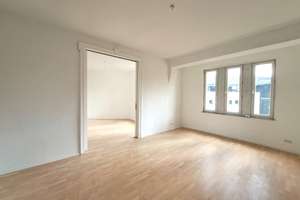 Frisch renovierte 7-Zimmer-Whg. mit 2 Bädern in ansprechendem Jugendstilhaus! – Die vollständige Adresse der Immobilie erhältst du vom Anbieter., 30159 Mitte (Ortsteil), Hannover – Vorschaubild 4