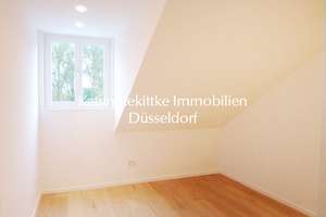 ☀️ SUPER SONNENTERRASSE ☀️ MAISONETTE-WOHNUNG IN URDENBACH 🏡 RUHIG, GRÜN & MIT PKW-STELLPLATZ 💗 – Cannstatter Straße ., 40593 Urdenbach, Düsseldorf – Vorschaubild 9