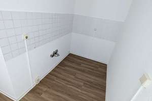 Gamigstraße 20, tolle 1,5 ZKB Wohnung im 9. OG -WBS- zu vermieten – Die vollständige Adresse der Immobilie erhältst du vom Anbieter., 1239 Prohlis-Nord, Dresden – Vorschaubild 4