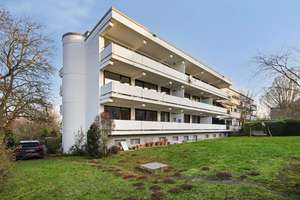 Lichtdurchflutete 3-Zimmerwohnung mit Blick über ganz Bonn oberhalb von Poppelsdorf