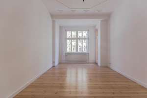 Exklusive 1-Zimmerwohnung mit Balkon – Meyerheimstraße 15-16, 10439 Prenzlauer Berg, Berlin – Vorschaubild 2