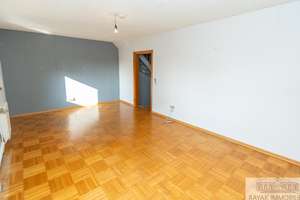 Dornröschenhaus mit Ausbaupotenzial in Düsseldorf-Benrath, nähe Schlosspark – Die vollständige Adresse der Immobilie erhältst du vom Anbieter., 40593 Benrath, Düsseldorf – Vorschaubild 12