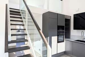 Moderne & edle Dachgeschosswohnung mit großem SÜD-Balkon (19m²) - 5 Gehminuten vom Feldmochinger See – Karlsfelder Str. 38 C, 80995 Feldmoching, München – Vorschaubild 7
