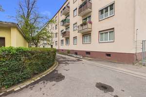 Charmante 2-Zimmer-Erbpachtwohnung, frisch renoviert und sofort bezugsbereit! – Die vollständige Adresse der Immobilie erhältst du vom Anbieter., 86199 Göggingen-Nordost, Augsburg – Vorschaubild 11