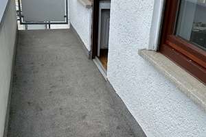Helle, renovierte und möblierte 1-Zimmer Wohnung mit großem Balkon und eigenem Parkplatz – Die vollständige Adresse der Immobilie erhältst du vom Anbieter., 70437 Zuffenhausen-Mitte, Stuttgart – Vorschaubild 12
