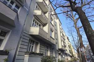 RESERVIERT!  4-Zimmer-Altbau, Balkon & Aufzug, renovierungsbedürftig – Die vollständige Adresse der Immobilie erhältst du vom Anbieter., 10711 Halensee, Berlin – Vorschaubild 7