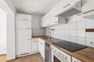 Zentrale Dachgeschosswohnung in Haidhausen bis 31.12. – Einsteinstraße 121, 81675 Steinhausen, München – Vorschaubild 5