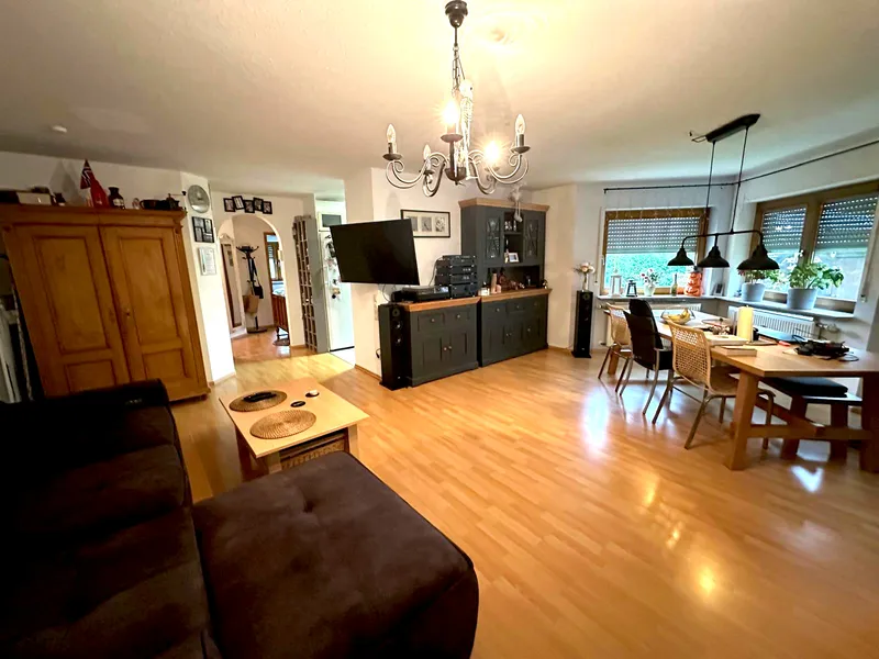 6Rm Multi-family House – Filderstadt (Plattenhardt) – zentrumsnahe Lage - 2