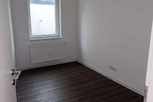 Geräumige 4-Zimmer-Wohnung (87 m²) in Oberhausen-Styrum – Lothringerstraße 146, 46045 Styrum, Oberhausen – Vorschaubild 3