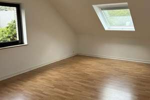 Viel Platz für Ihre Pläne und Träume, großzügiges EFH mit Einliegerwohnung Köln-Hahnwald – Am Waldpark -, 50996 Hahnwald, Köln – Vorschaubild 24