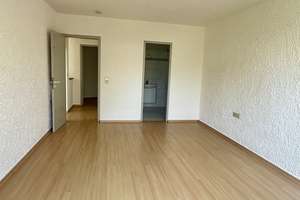 *Provisionsfrei* Außergewöhnliches Zweifamilienhaus im Grünen mit Wintergarten & Design-Kamin – Rosmerthastraße xx, 55126 Finthen, Mainz – Vorschaubild 53