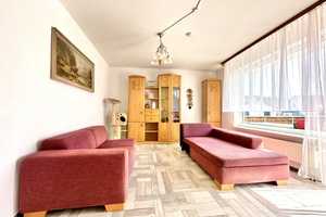 Großzügiges 1- bis 2-Familienhaus mit Garagen, großer Terrasse und Garten! – Bayreuth (Kreis) – Vorschaubild 7