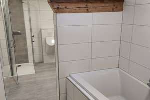 Neu renovierte 4,5-Raum-Maisonette-Wohnung in Gera von privat – Vollersdorfer Straße 60, 7548 Debschwitz, Gera – Vorschaubild 15