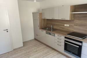 Ruhige und zentral gelegene Wohnung - frisch renoviert mit EBK und traumhaftem Südbalkon – Oberländerstraße 8, 93051 Kumpfmühl-Ziegetsdorf-Neuprüll, Regensburg – Vorschaubild 8