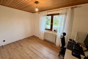 Stilvoll wohnen mit Aussicht: Einfamilienhaus mit Einliegerwohnung in Elgershausen! – Die vollständige Adresse der Immobilie erhältst du vom Anbieter., 34270 Schauenburg – Vorschaubild 13