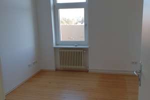 Schöne 2-Zimmer-Wohnung (renoviert) mit EBK in zentraler Lage von BS – Celler Straße 70, 38114 Westliches Ringgebiet, Braunschweig – Vorschaubild 4