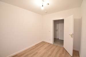 OB-Sterkrade! Renovierte 3-Zi-Whg mit Balkon – Tilsiter Straße 3, 46149 Alsfeld, Oberhausen – Vorschaubild 5