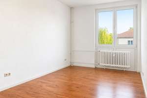 Einziehen & wohlfühlen: Bezugsfreie Etagenwohnung mit Balkon in der Pfarrsiedlung – Pfarrsiedlung 6, 12355 Rudow, Berlin – Vorschaubild 4