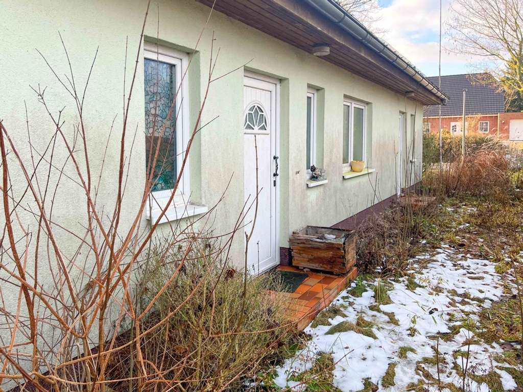 Immobilie in Tessin - Großes Haus mit Einliegerwohnung, Terrasse und Garten-nur Zwangsversteigerung-keine Käuferprovision - Bild 4