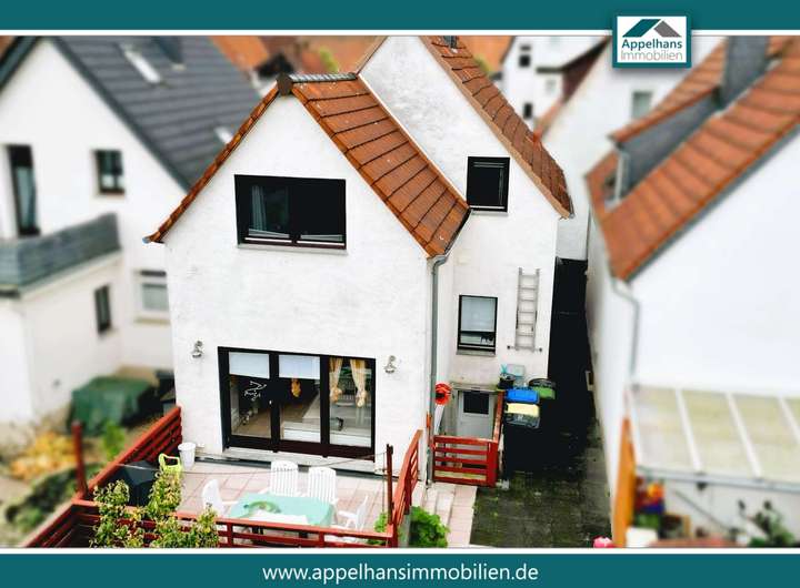 Real Estate Title Image Background