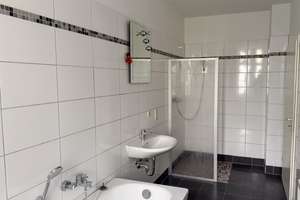 Großzügige 4-Raum-Wohnung mit Terrasse in Chemnitz – 98 m² zum Wohlfühlen! – Fürstenstraße 36, 9130 Sonnenberg, Chemnitz – Vorschaubild 1