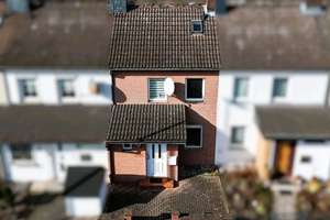 Reihenmittelhaus in beliebter Lage von Lebenstedt mit Doppelgarage und Terrasse – Die vollständige Adresse der Immobilie erhältst du vom Anbieter., 38226 Lebenstedt, Salzgitter – Vorschaubild 9