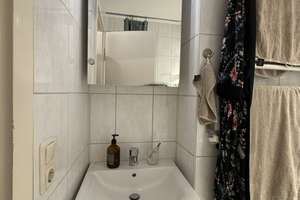 zentral gelegene 1 Zimmer Wohnung – Die vollständige Adresse der Immobilie erhältst du vom Anbieter., 80799 Am alten nördlichen Friedhof, München – Vorschaubild 2