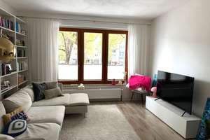 Helle 2-Zimmer Wohnung mit Balkon in der Becherstraße in Derendorf – Die vollständige Adresse der Immobilie erhältst du vom Anbieter., 40476 Derendorf, Düsseldorf – Vorschaubild 1