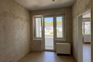 **3-Zimmer-Erkerwohnung mit Balkon zum ruhigen Innenhof direkt an der Düssel** – Karolingerstraße 46, 40223 Bilk, Düsseldorf – Vorschaubild 7