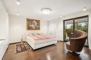 Exklusive Villa im Hardtwald mit traumhaften Taunusblick – Hochtaunuskreis – Vorschaubild 12