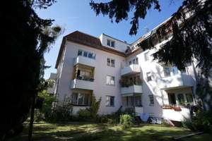 Hauptstadtmakler-Bezugsfreie modernisierte Dachgeschosswohnung mit Stellplatz in Top-Lage – Die vollständige Adresse der Immobilie erhältst du vom Anbieter., 12247 Lankwitz, Berlin – Vorschaubild 8