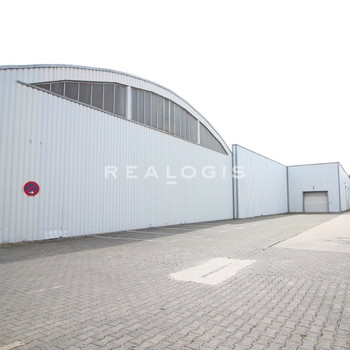 Ca. 5.800 qm Lager / Logistik an der A66 / A3 !