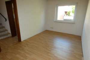 Reihenhaus mit viel Platz und Ausbaumöglichkeit,  voll unterkellert, Garage, gute, ruhige SW- Lage. – Steinburg (Kreis) – Vorschaubild 26